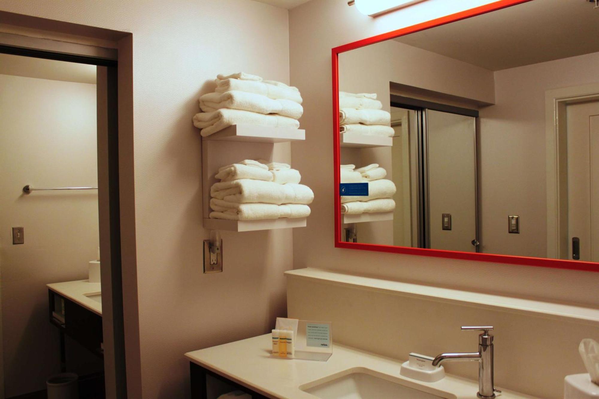 Hampton Inn Forsyth Zewnętrze zdjęcie